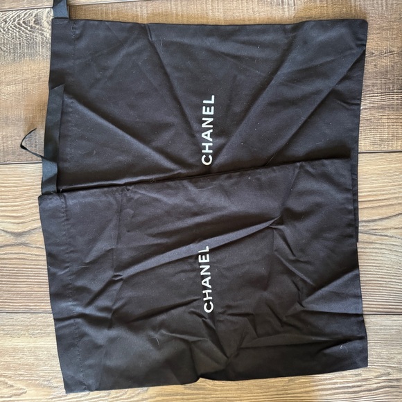 Chanel Beige/ Black Sneakers size 39 - Picture 9 of 10